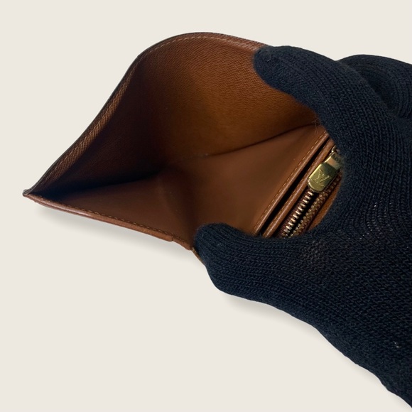 Louis Vuitton Monogram Compact Wallet - Picture 9 of 11